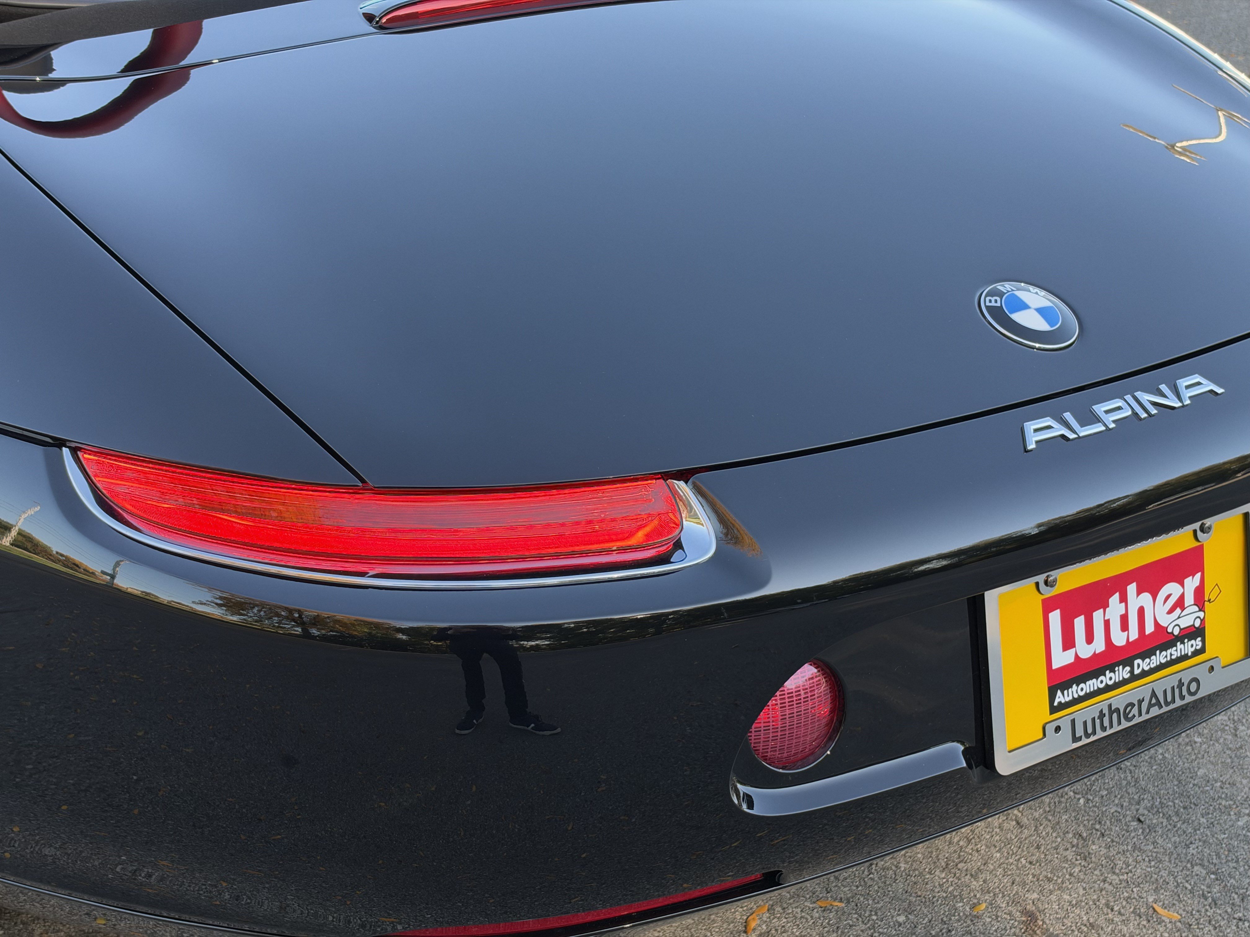Used 2003 BMW Z8 RWD image 22