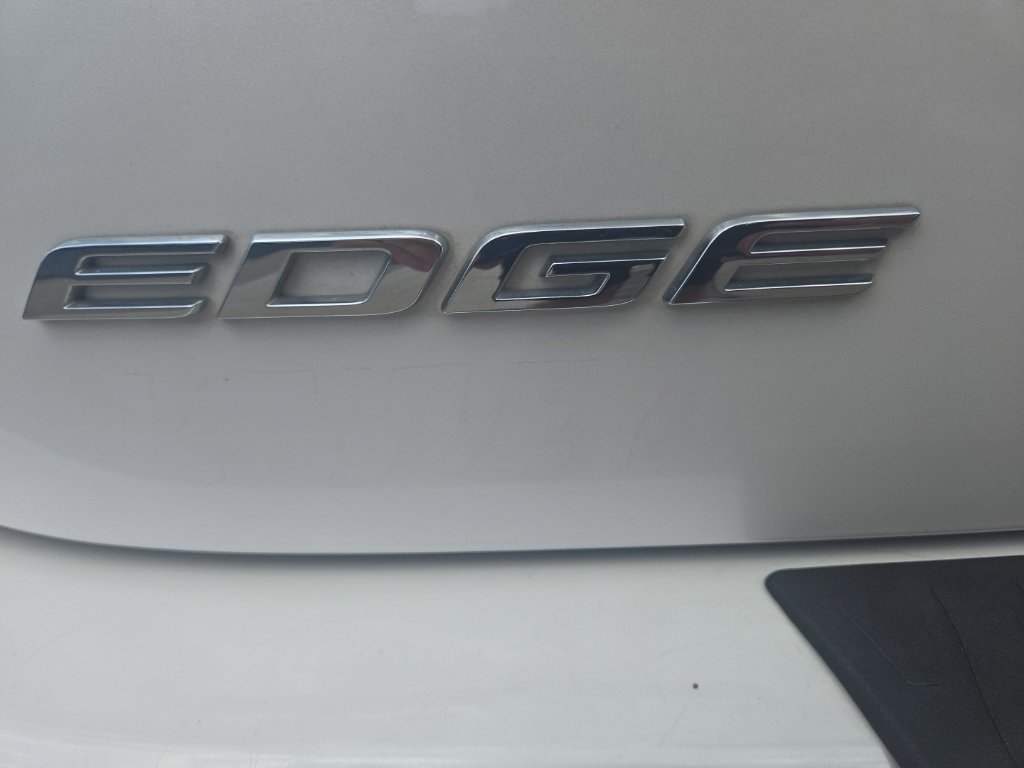 Used 2018 Ford Edge Sport w/ Equipment Group 401A AWD/4WD image 39