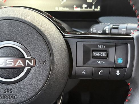 Certified 2026 Nissan Kicks SR w/ Cold Weather Package FWD image 19