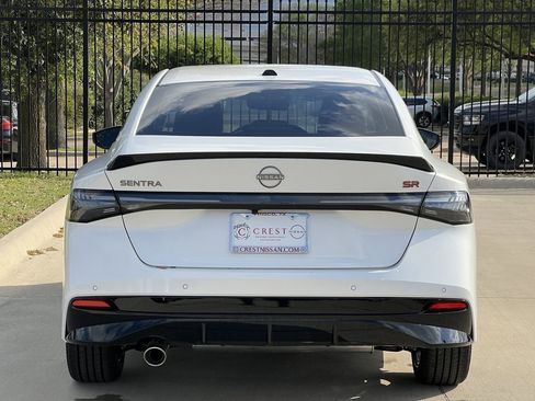 New 2026 Nissan Sentra SR w/ SR Premium Package FWD image 5