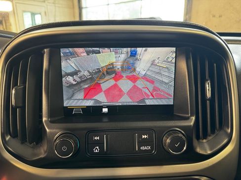 Used 2019 Chevrolet Colorado ZR2 AWD/4WD image 25