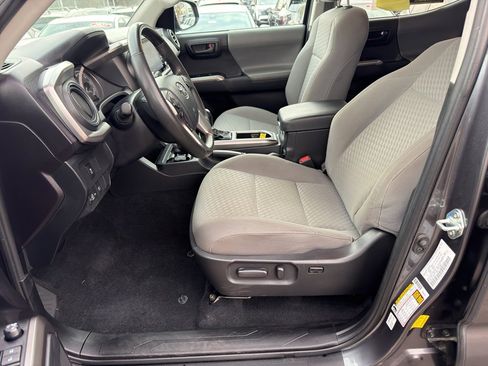Used 2023 Toyota Tacoma SR5 image 17