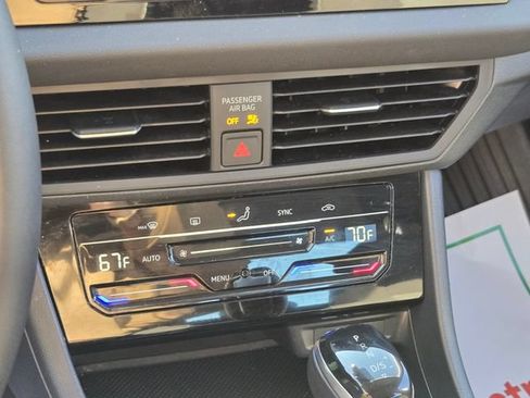 Used 2025 Volkswagen Jetta S FWD image 28