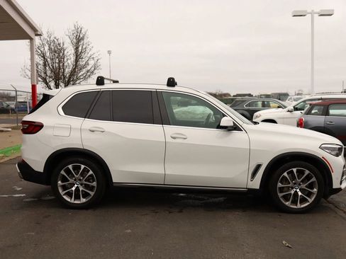 Used 2021 BMW X5 xDrive45e w/ Premium Package AWD/4WD image 4