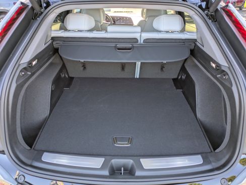 New 2025 Cadillac Optiq Sport 2 w/ LPO, ONYX Package image 17