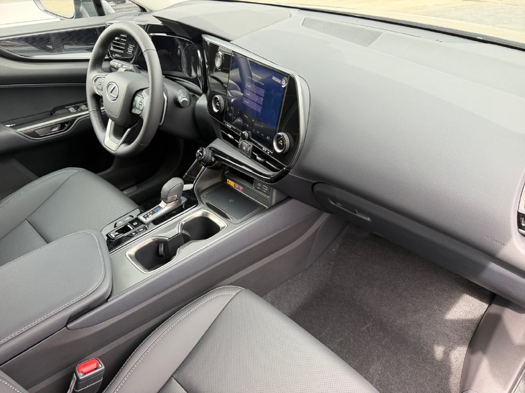 New 2026 Lexus NX 350 AWD w/ Cold Area Package image 33