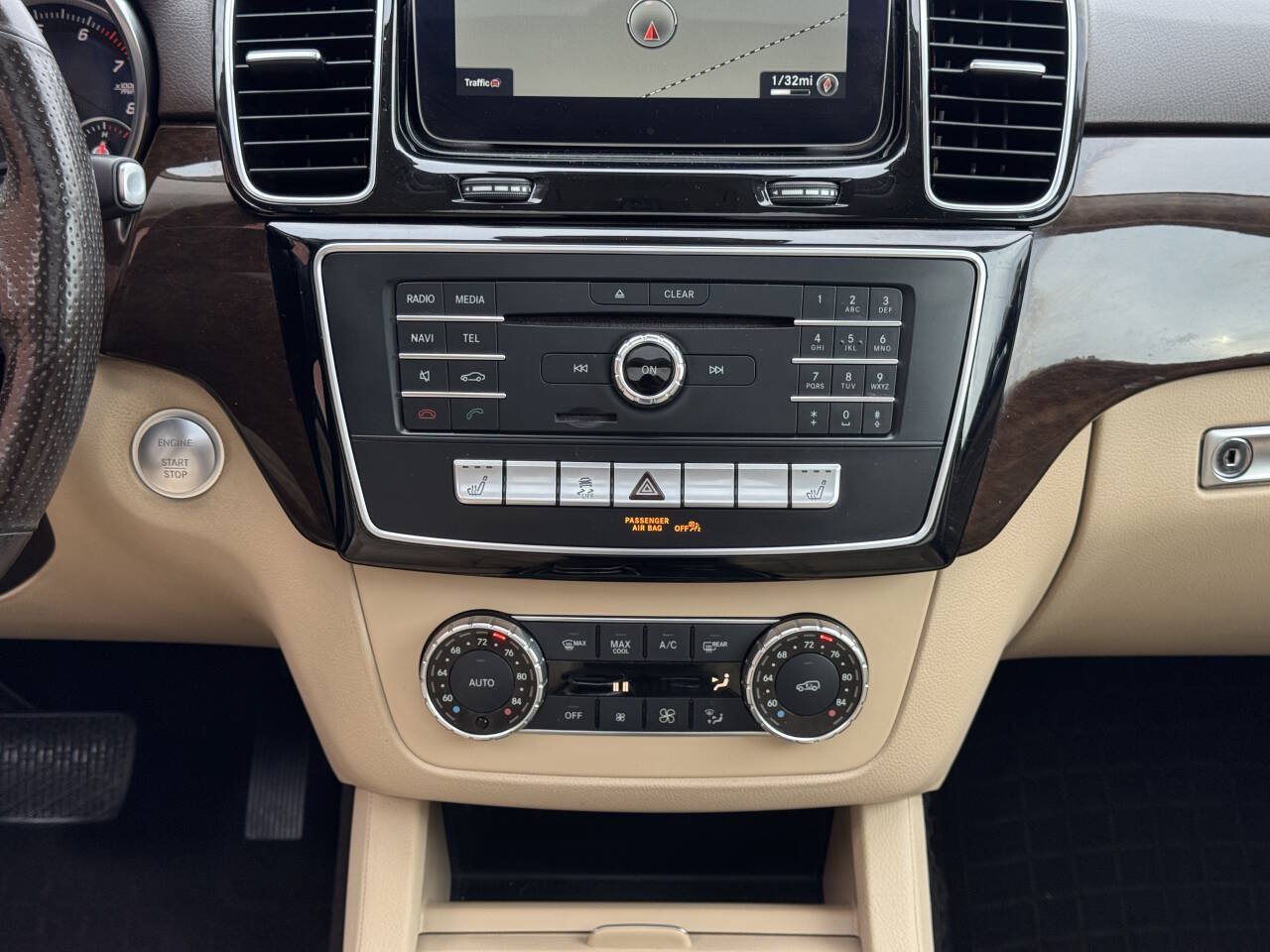 Used 2017 Mercedes-Benz GLE 350 4MATIC image 26