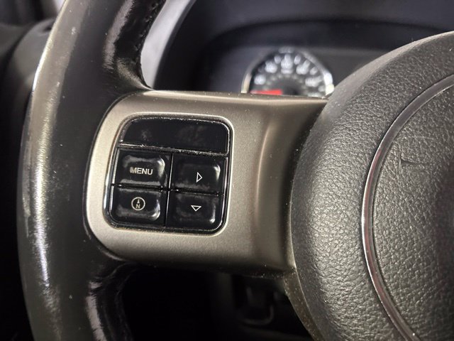 Used 2011 Jeep Patriot Latitude AWD/4WD image 25