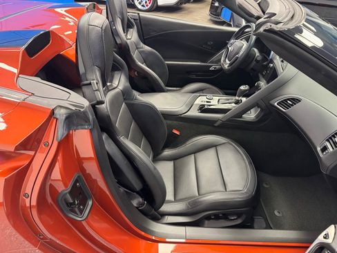 Used 2016 Chevrolet Corvette Z06 w/ 3LZ Preferred Equipment Group RWD image 15