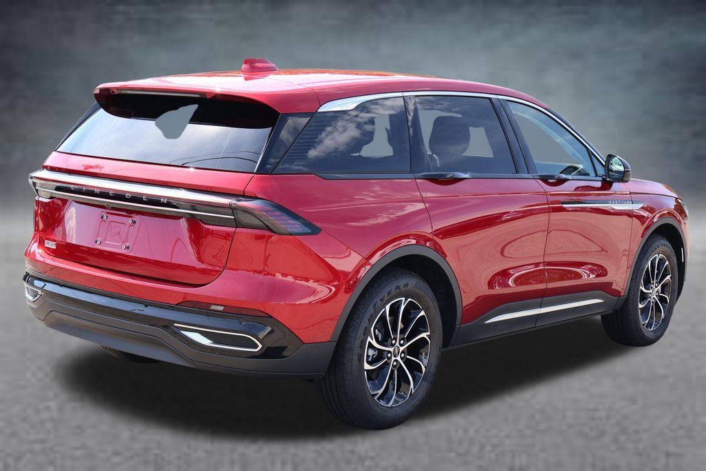New 2026 Lincoln Nautilus Premier AWD/4WD image 3