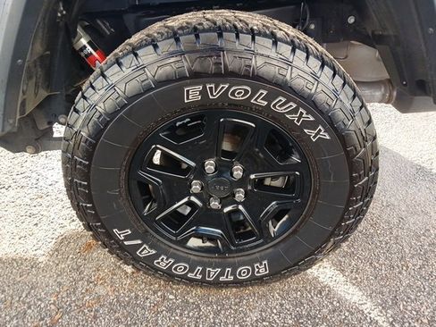 Used 2020 Jeep Gladiator Sport w/ Quick Order Package 24S image 57