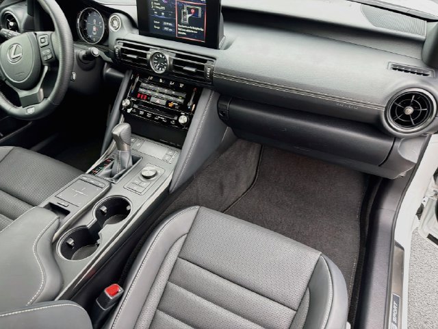 Certified 2025 Lexus IS 350 F Sport w/ Accessory Package AWD/4WD image 27