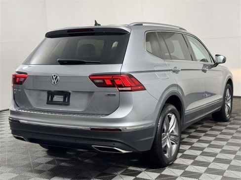 Used 2021 Volkswagen Tiguan SEL image 10