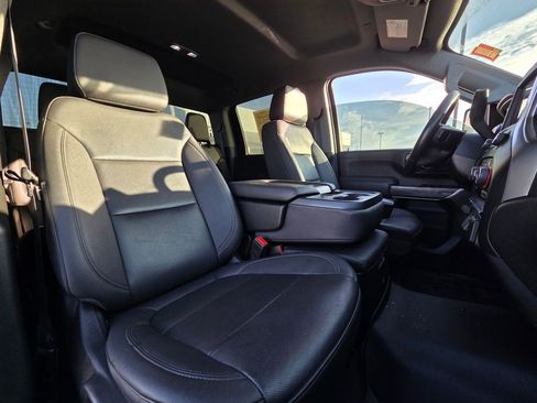 Used 2022 Chevrolet Silverado 2500 LTZ w/ Z71 Off-Road Package AWD/4WD image 29