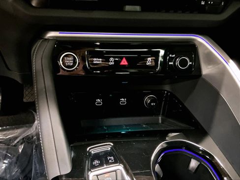 Certified 2025 Audi Q5 Premium Plus w/ Premium Plus image 35