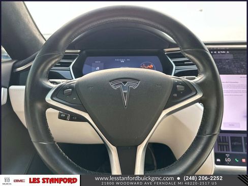 Used 2017 Tesla Model S 60 image 22
