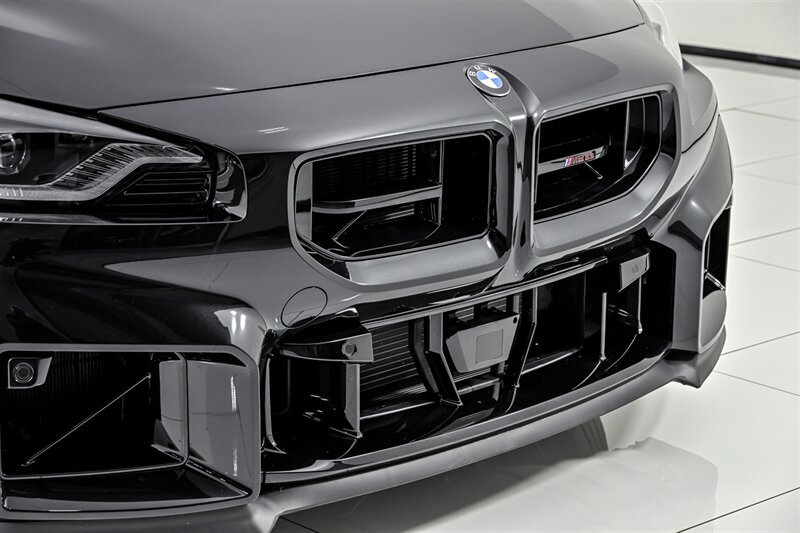 Used 2026 BMW M2 CS RWD image 5