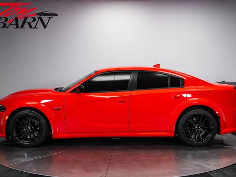 Used 2023 Dodge Charger Scat Pack RWD image 2