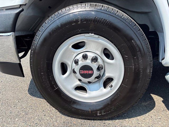 Used 2025 GMC Savana 2500 w/ Driver Convenience Package RWD image 11