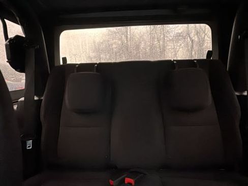 Used 2019 Jeep Wrangler Sport w/ Quick Order Package 24S image 22