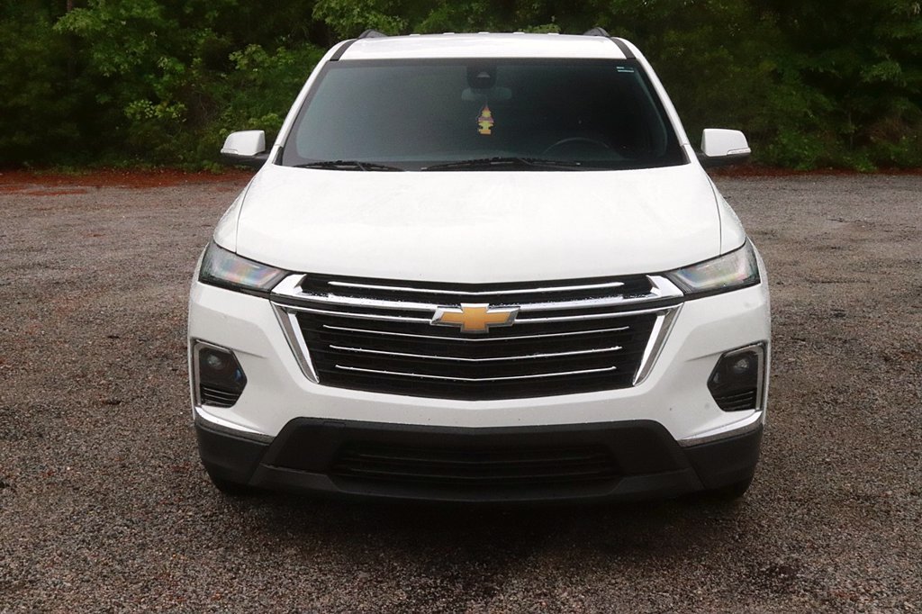 Used 2023 Chevrolet Traverse LT AWD/4WD image 2