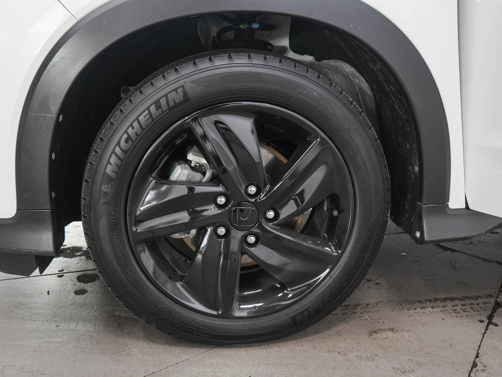 Used 2021 Honda HR-V EX image 27