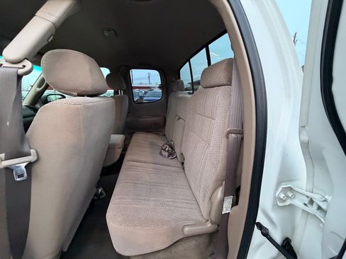 Used 2002 Toyota Tundra SR5 image 9