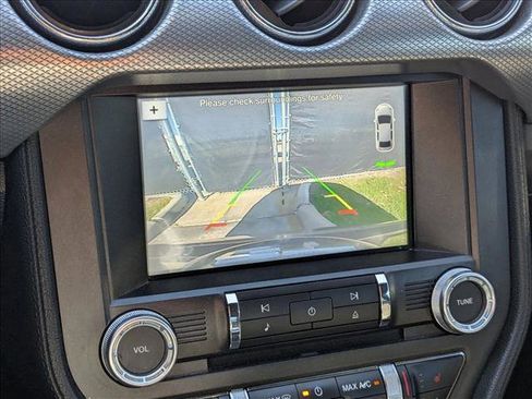 Used 2017 Ford Mustang GT Premium image 13