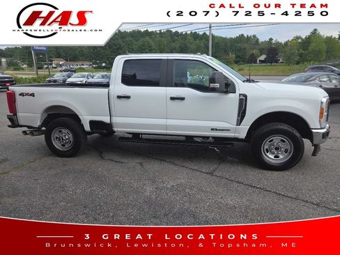 Used 2023 Ford F350 XL w/ Snow Plow Prep Package AWD/4WD image 5