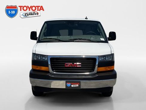 Used 2025 GMC Savana 3500 LT w/ LT Preferred Equipment Group RWD image 8