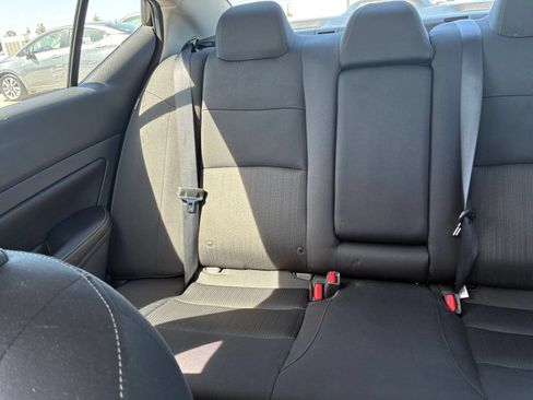 Used 2025 Nissan Altima 2.5 SV FWD image 39
