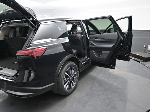 Used 2026 INFINITI QX60 Luxe w/ Cargo Package AWD/4WD image 15