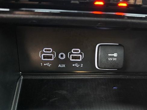 Used 2025 Jeep Grand Cherokee Laredo X w/ Luxury Tech Group I image 14