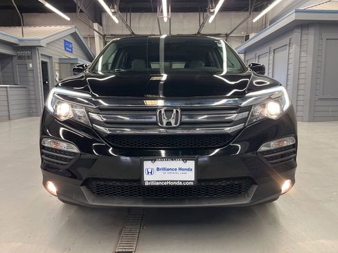 Used 2017 Honda Pilot EX-L image 2