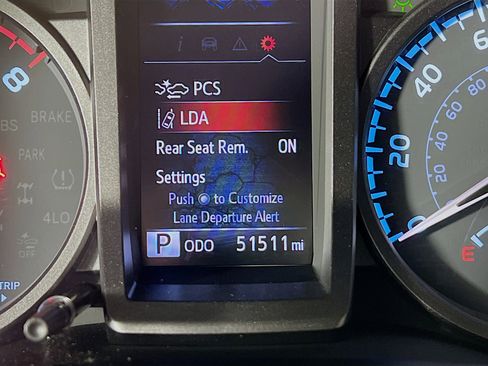 Certified 2023 Toyota Tacoma 4x4 Double Cab image 13