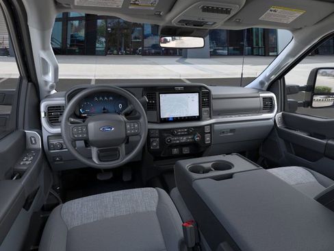 New 2026 Ford F250 XLT w/ XLT Premium Package image 9