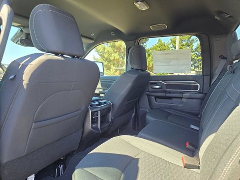 New 2026 RAM 3500 Big Horn AWD/4WD image 11