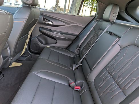 New 2026 Buick Envista Avenir FWD image 16