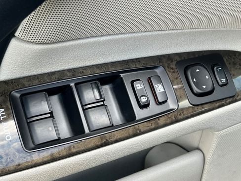 Used 2012 Lexus IS 250 w/ Premium Pkg Value Edition RWD image 13