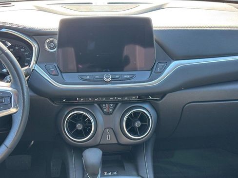 Used 2024 Chevrolet Blazer LT w/ Convenience Package image 13