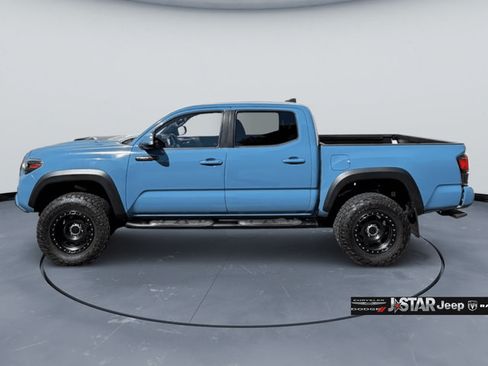 Used 2018 Toyota Tacoma TRD Pro AWD/4WD image 9