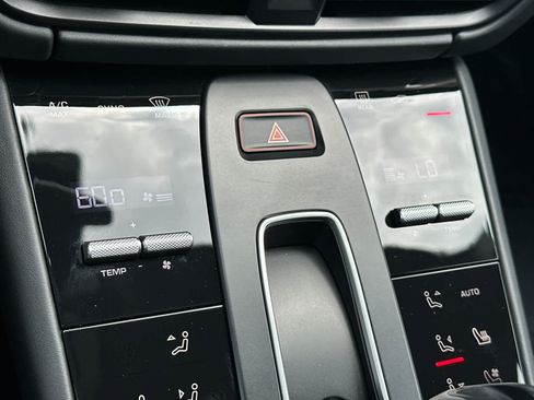 Certified 2023 Porsche Macan GTS AWD/4WD image 24