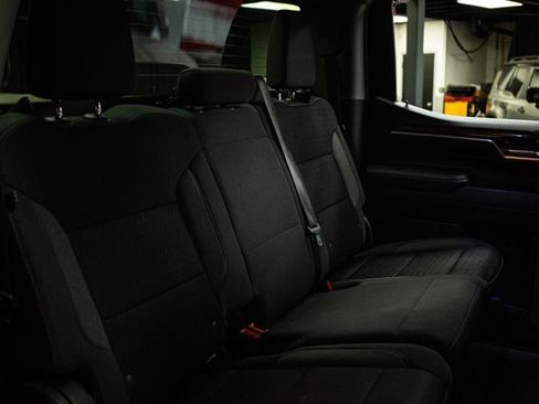 Used 2022 GMC Sierra 1500 SLE w/ X31 Off-Road Package AWD/4WD image 11