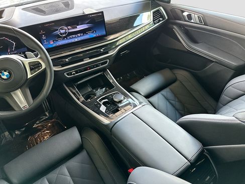 Certified 2025 BMW X5 sDrive40i w/ M Sport Package image 25