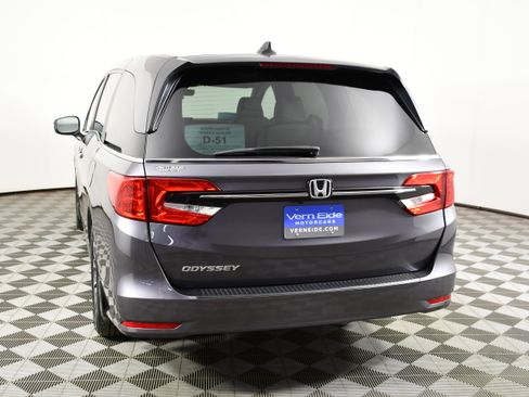 Certified 2024 Honda Odyssey EX-L image 7