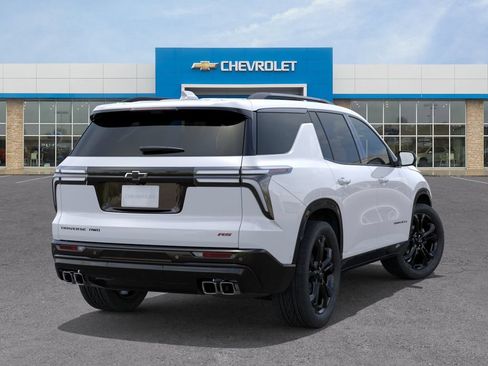 New 2027 Chevrolet Traverse RS w/ LPO, Floor Liner Package AWD/4WD image 4