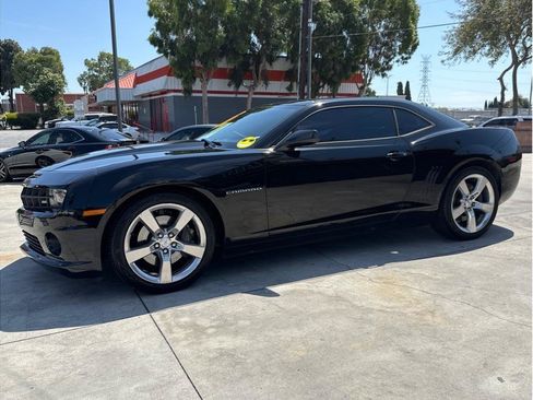 Used 2013 Chevrolet Camaro SS RWD image 33