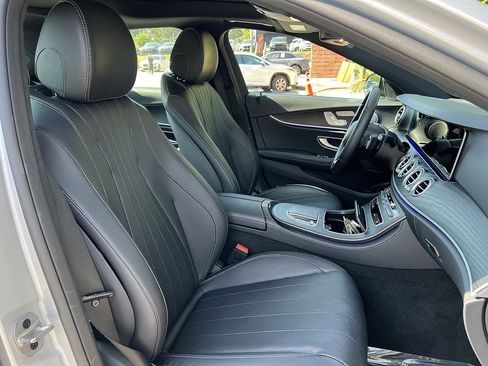 Used 2022 Mercedes-Benz E 350 Sedan image 30