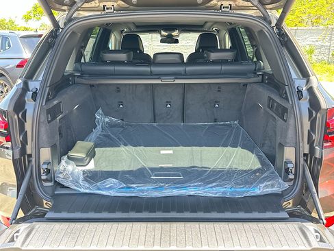New 2026 BMW X5 xDrive50e w/ Climate Comfort Package AWD/4WD image 23