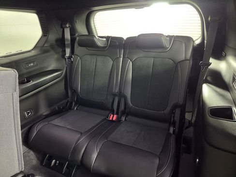 New 2026 Jeep Grand Cherokee L 2WD image 19